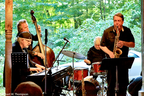 Rams_BarnConcertJazz